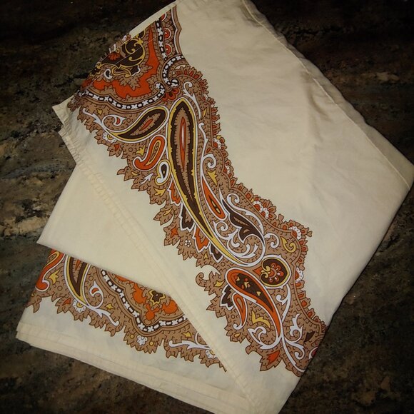 Urban Outfitters King Paisley Boho Cotton Bed Skirt 15"drop-split - Picture 1 of 10